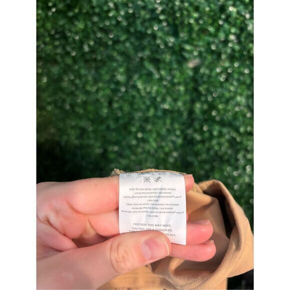 NoBull Project Tan Sand NWT Cropped Leggings Sz Small - Picture 5 of 5